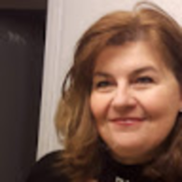 Meet your Posher, Joan - Picture 1 of 1